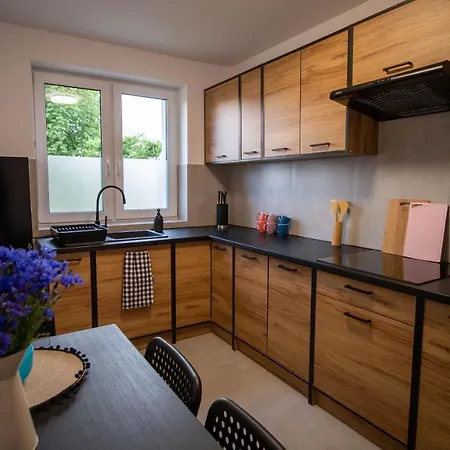 W Kraju Baskow * フミエルノ