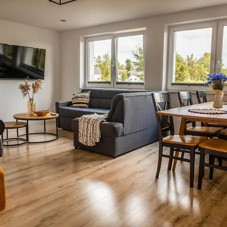 W Kraju Baskow * フミエルノ